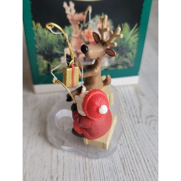 Hallmark 1995 fishing for fun ornament Xmas clip-on - Picture 6 of 8